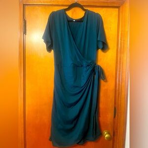 Green faux wrap dress size 2x